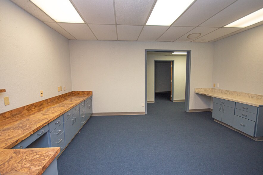 More Photos Of 13414 Medical Complex Dr, Tomball Medical For Lease