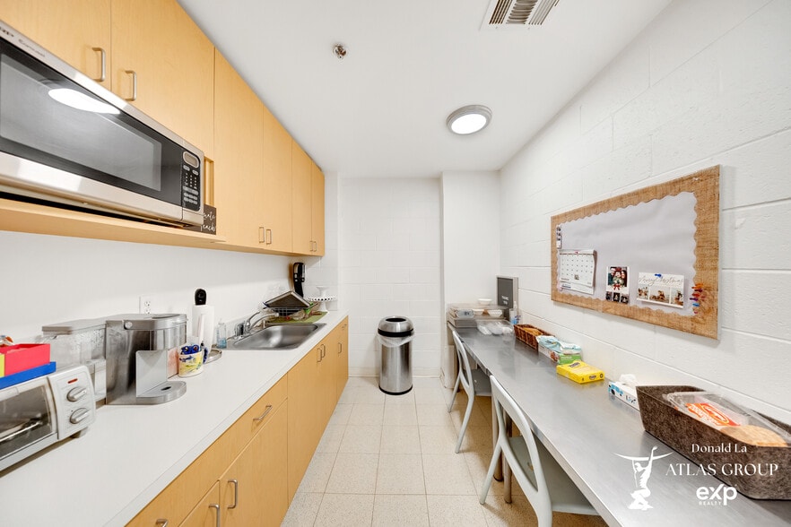 More Photos Of 1124 Mission St, South Pasadena Office For Sale