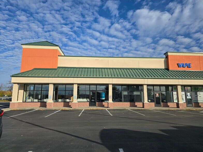 Primary Photo Of 20991 Arsenal Street Rd, Watertown Freestanding For Lease