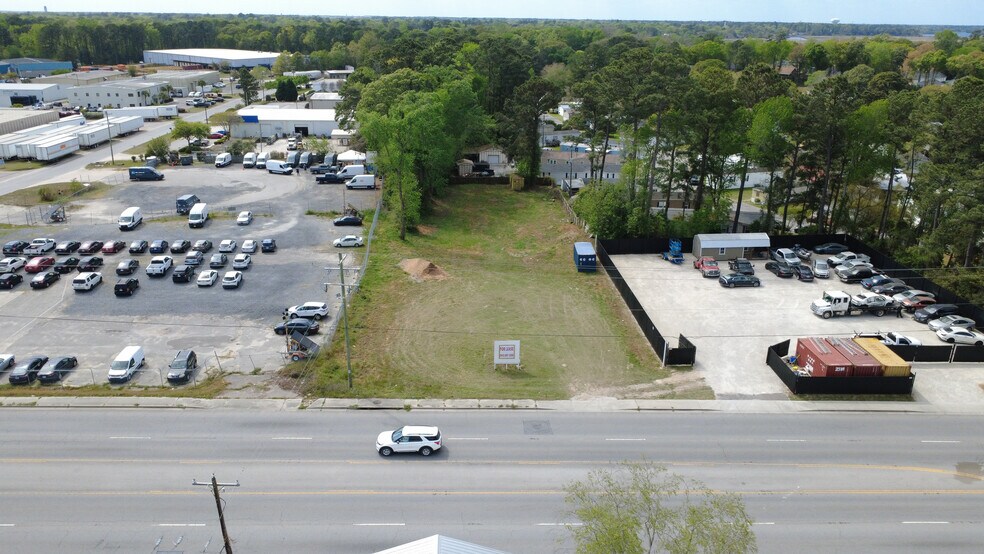 More Photos Of 5865 N Rhett Ave, Hanahan Land For Lease