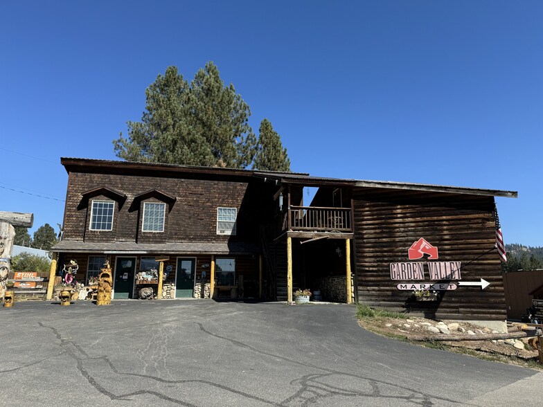 More Photos Of 522 S Middlefork Rd, Garden Valley General Retail For Sale