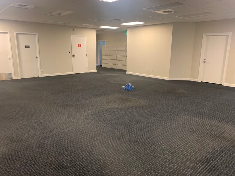 More Photos Of 1500 Corporate Center Way, Wellington Office For Lease