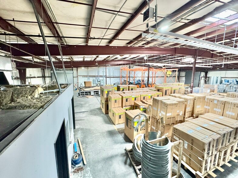 More Photos Of 2900 High Ridge Rd, Boynton Beach Warehouse For Lease