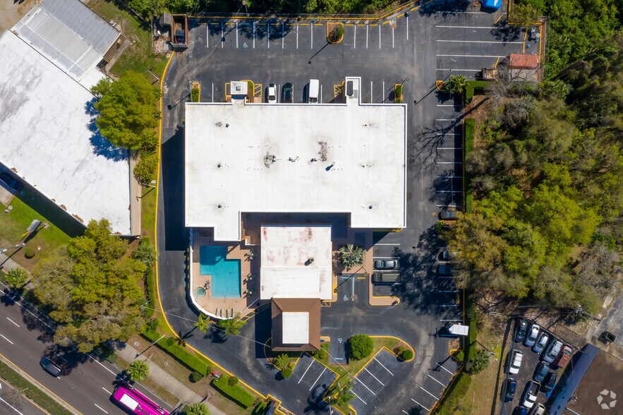 More Photos Of 8245 S Us-17-92 Hwy, Casselberry Hotel For Sale