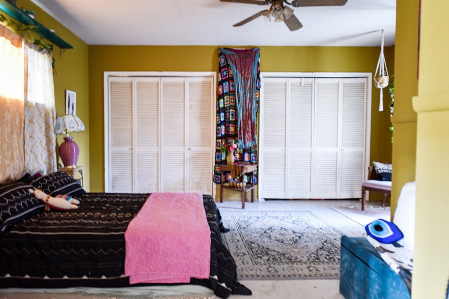 More Photos Of 200 E Vista St, Bisbee Movie Radio TVStudio For Sale