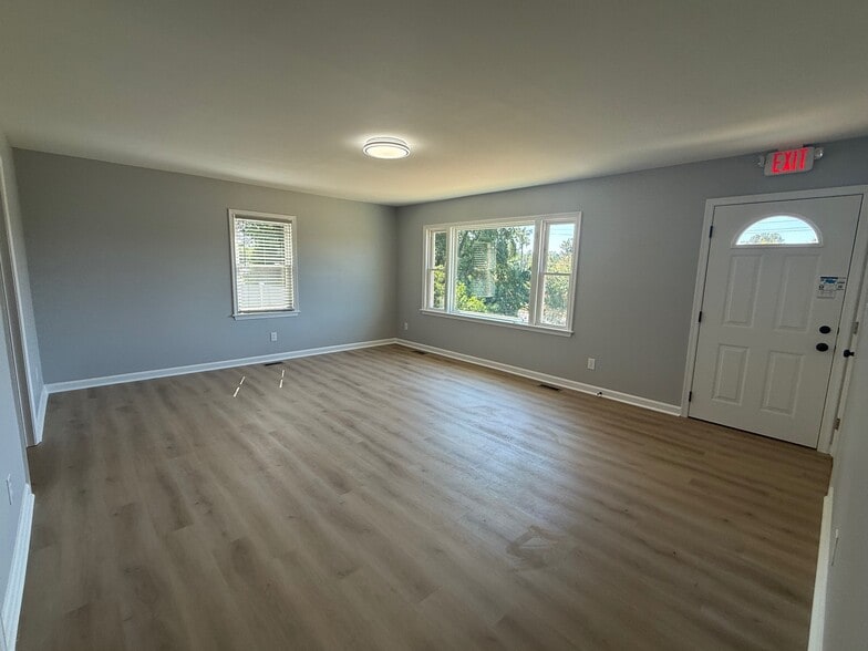 More Photos Of 1319 Courthouse Rd, Stafford Daycare Center For Lease