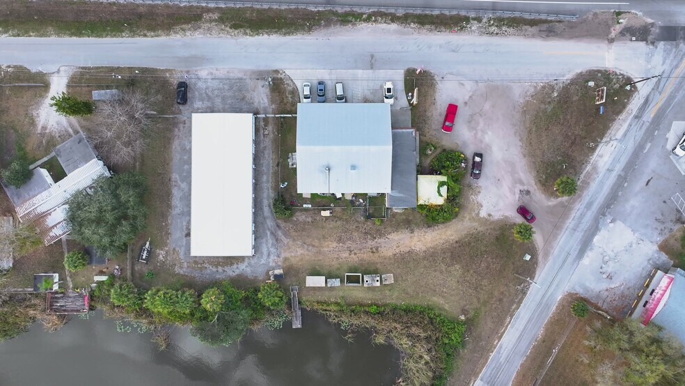 Primary Photo Of 1110 Buckhead Ridge, Okeechobee General Retail For Sale