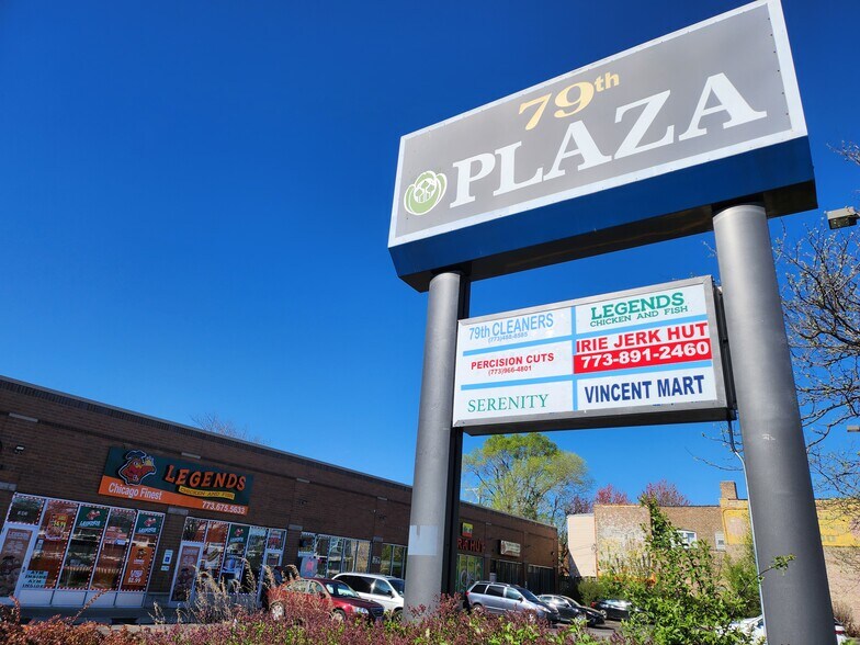 More Photos Of 301-315 W 79th St, Chicago Convenience Store For Sale