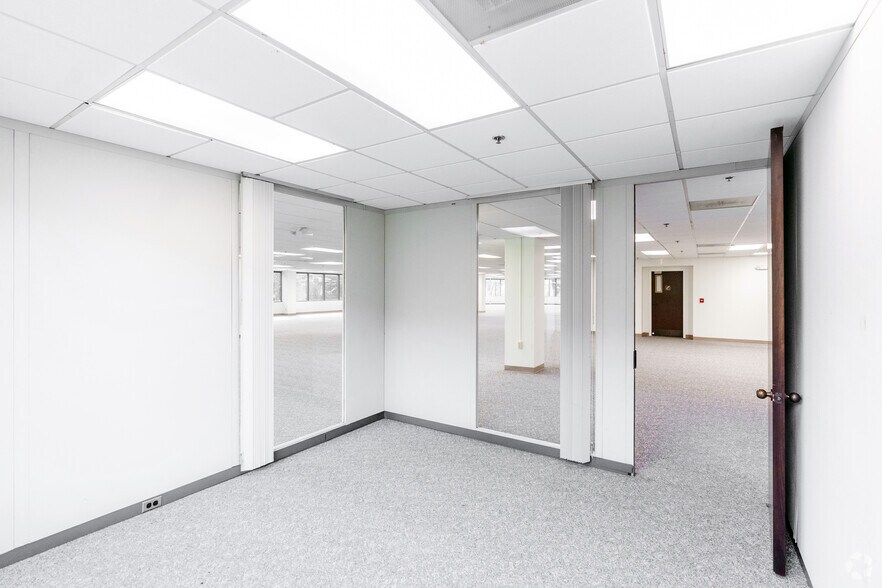 More Photos Of 2828 Croasdaile Dr, Durham Office For Sale