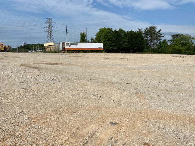 More Photos Of 6410 Brookshire Blvd, Charlotte Land For Lease