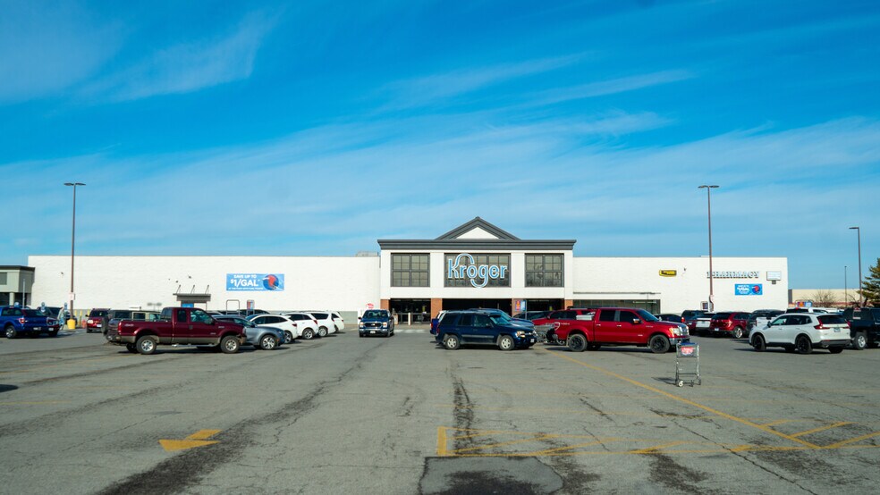 More Photos Of 601 S Commercial St, Harrisburg Unknown For Lease