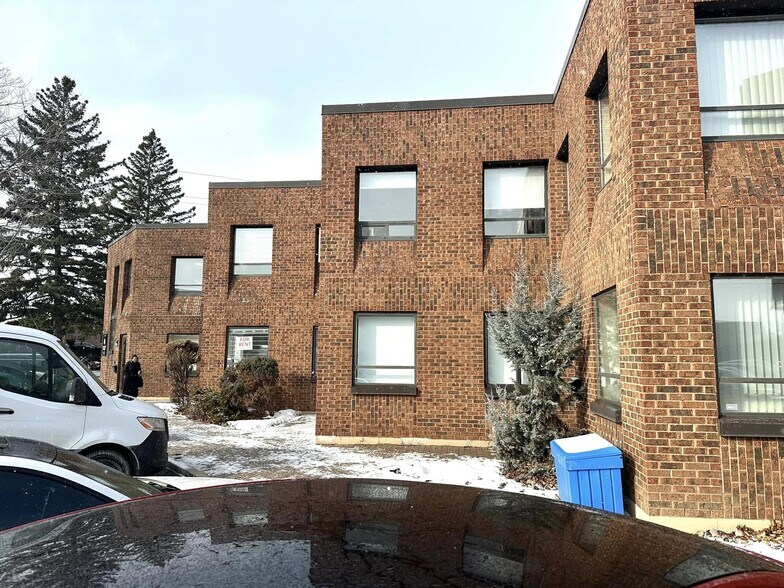 More Photos Of 400 Esna Park Dr, Markham Warehouse For Sale