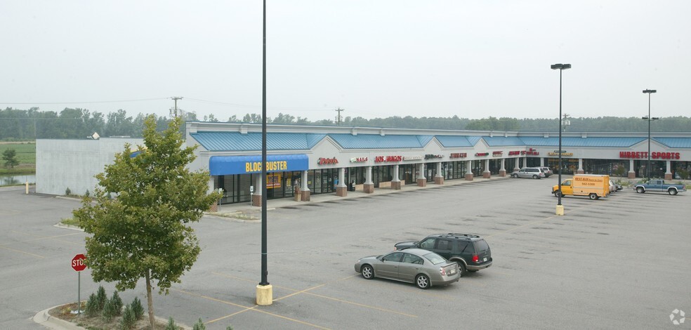 More Photos Of 1500 Armory Dr, Franklin General Retail For Sale