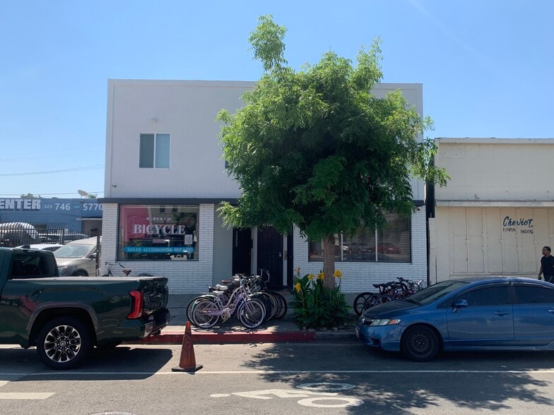 More Photos Of 5360-5364 W Adams Blvd, Los Angeles Storefront Retail Residential For Lease