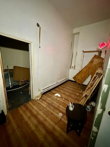 More Photos Of 5801 Christian St, Philadelphia Office Residential For Lease