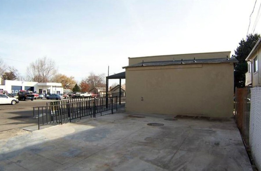 More Photos Of 1923 2nd St S, Nampa Storefront Retail Residential For Sale