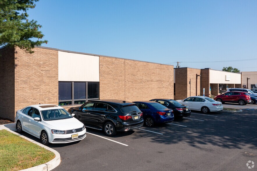 More Photos Of 7150 N Park Dr, Pennsauken Unknown For Lease