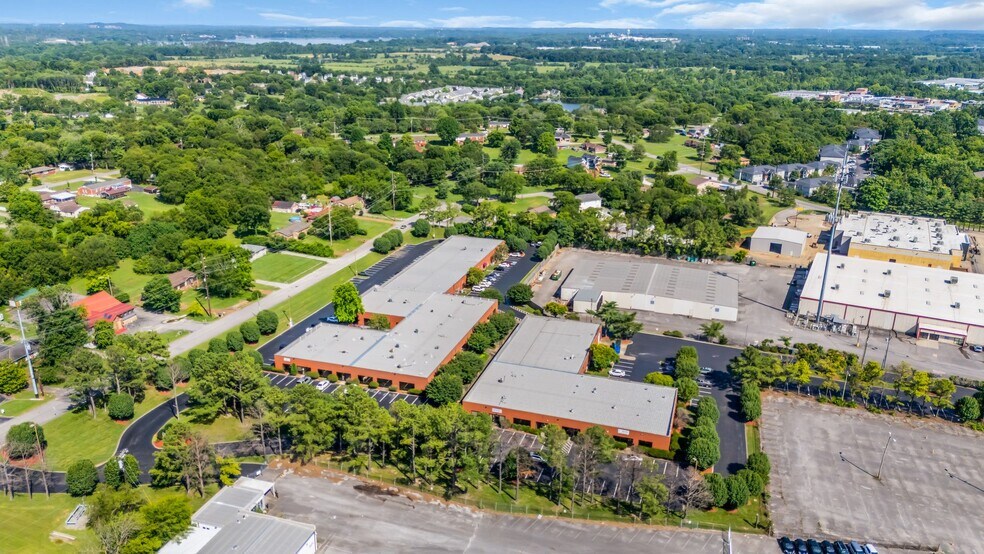 More Photos Of 104-176 Cude Ln, Madison Medical For Lease