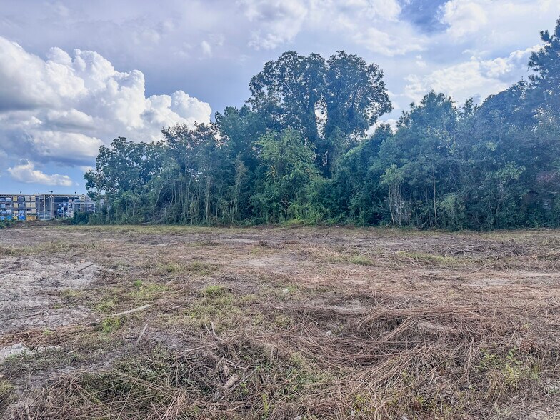 More Photos Of 1811 S Madison St, Whiteville Land For Sale