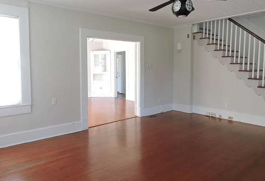 More Photos Of 2216 Mahan Dr, Tallahassee Office Residential For Sale