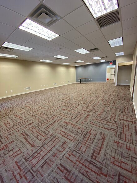 More Photos Of 4230-4236 Merrick Rd, Massapequa Storefront Retail Residential For Sale