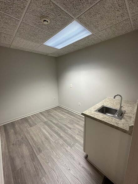 More Photos Of 701 W White Horse Rd, Voorhees Medical For Sale