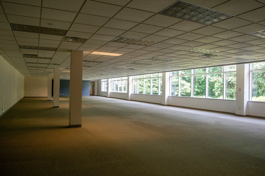 More Photos Of 3575 Moreau Ct, South Bend Medical For Lease