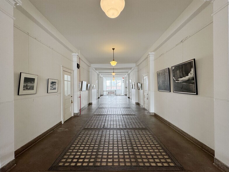 More Photos Of 2026 Murray Hill Rd, Cleveland Loft Creative Space For Lease