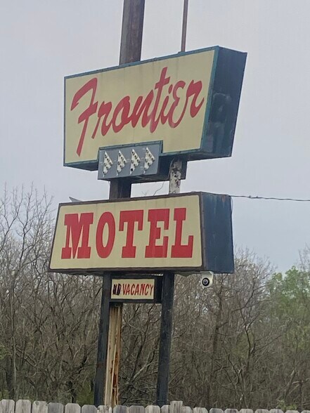 More Photos Of 12015 E State Route 350, Kansas City Hotel For Sale