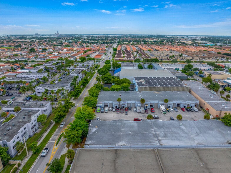 More Photos Of 2693 W 76th St, Hialeah Warehouse For Sale