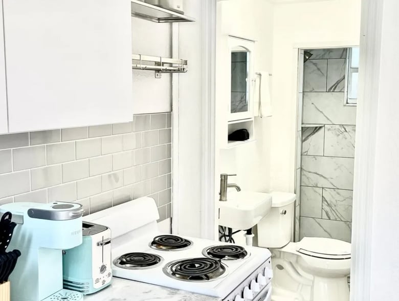 More Photos Of 22968 Bayshore Rd, Port Charlotte Hospitality For Sale