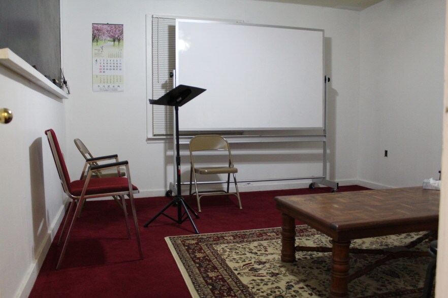 More Photos Of 308 Preston Ave, Pasadena Religious Facility For Sale