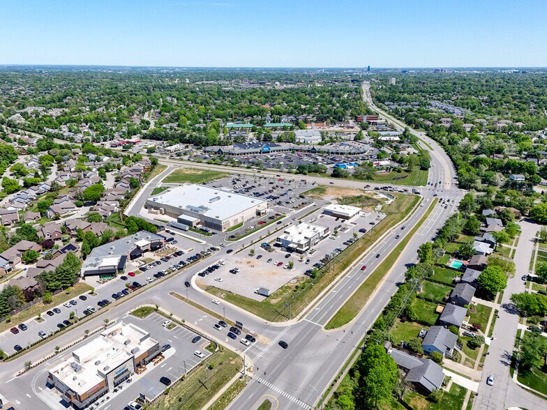 More Photos Of Man o' War Blvd and Harrodsburg Rd, Lexington Land For Lease