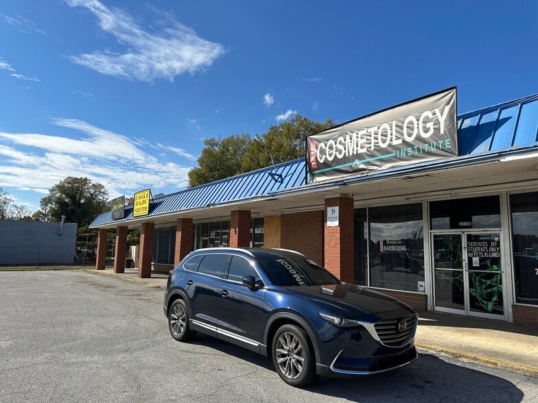 More Photos Of 2601 Deans Bridge Rd, Augusta Storefront For Lease