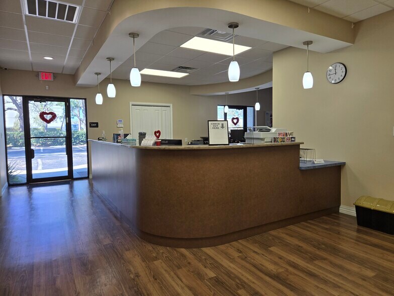 More Photos Of 13555 Automobile Blvd, Clearwater Medical For Lease