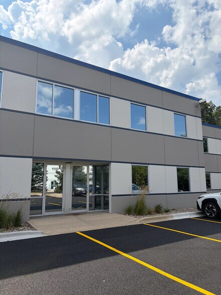 More Photos Of 1585 Beverly Ct, Aurora Warehouse For Sale