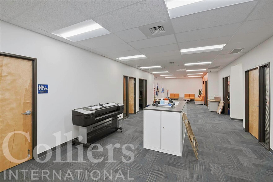 More Photos Of 651 E Gowen Rd, Boise Warehouse For Lease