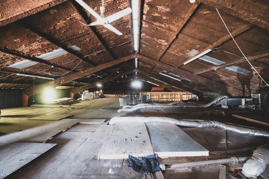 More Photos Of 3223 25th St, Metairie Loft Creative Space For Sale