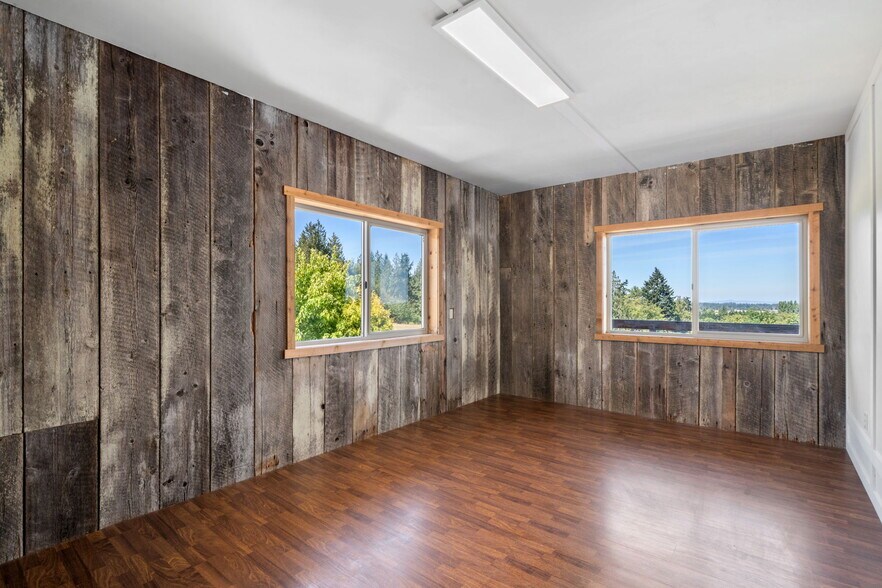 More Photos Of 101 Provence View Ln, Sequim Restaurant For Sale