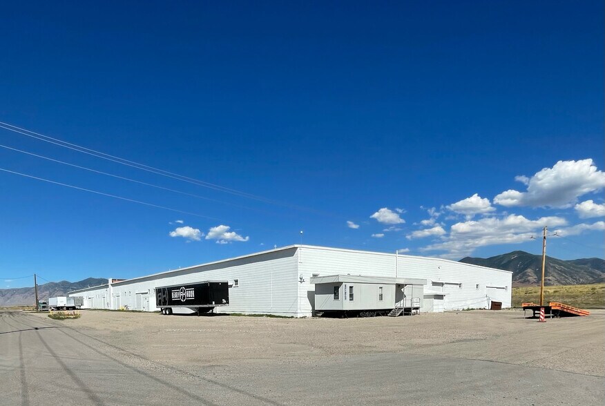 More Photos Of 1398 L Ave, Tooele Warehouse For Sale