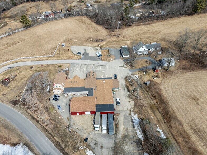 More Photos Of 16 Colls Farm Rd, Jaffrey Freestanding For Sale