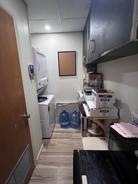 More Photos Of 2300 Pennsylvania Ave, Wilmington Medical For Sale