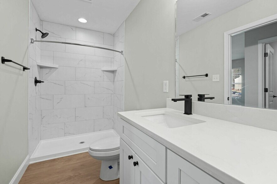 More Photos Of 4109 Pleasant Ridge Rd, Knoxville Apartments For Sale