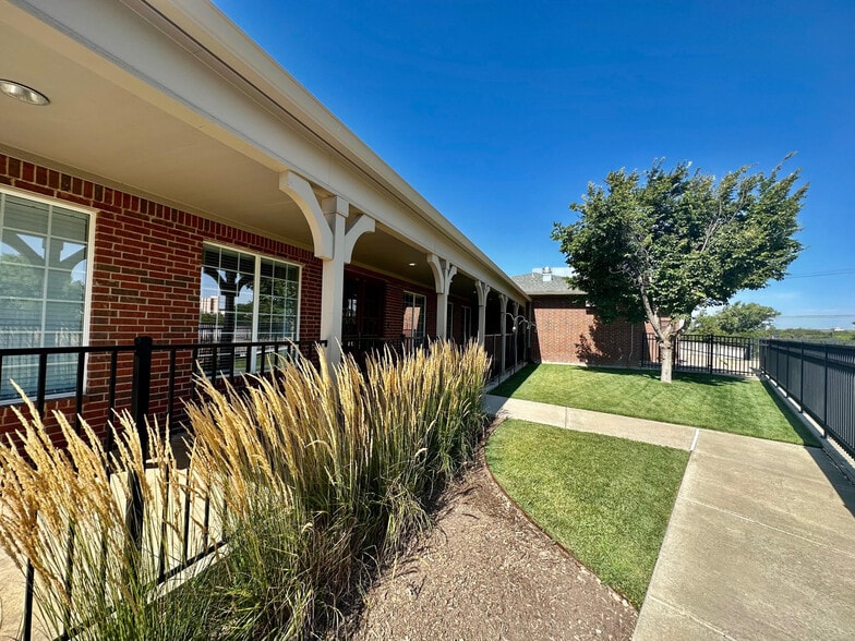 More Photos Of 6900 Wolflin Ave, Amarillo Healthcare For Sale