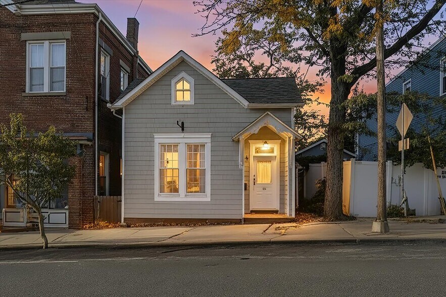 Primary Photo Of 55 E Front St, Keyport Office For Sale