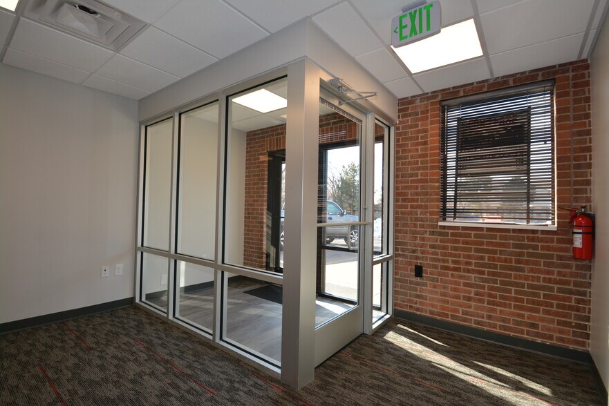 More Photos Of 6595 W 14th Ave, Lakewood Office For Lease