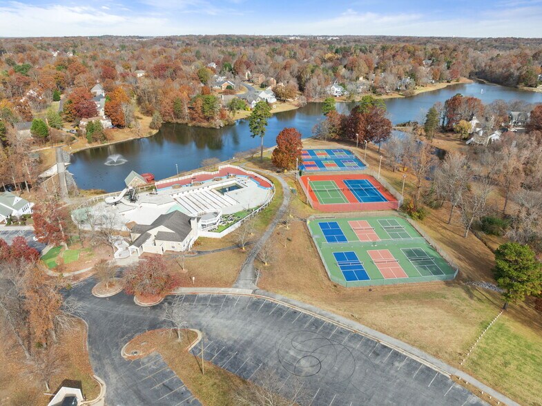 More Photos Of 1903 Adams Farm Pky, Greensboro Sports And Entertainment For Sale