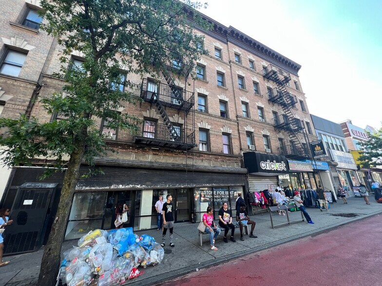 More Photos Of 554-556 W 181st St, New York Apartments For Lease