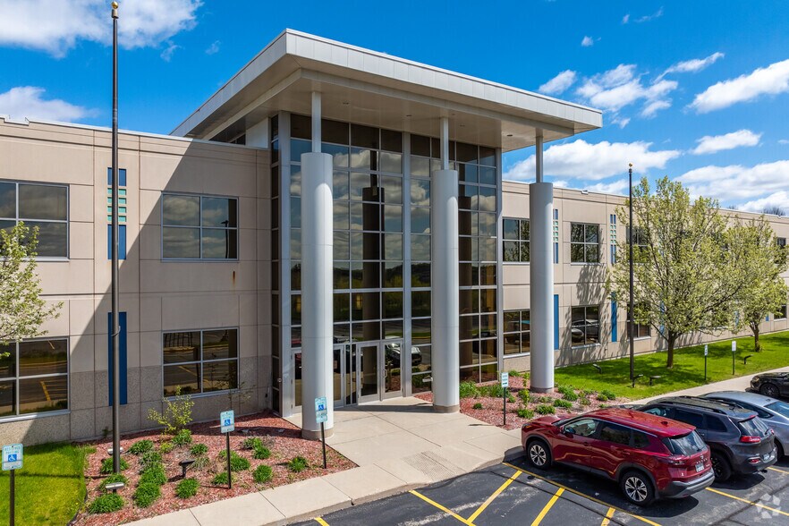 More Photos Of 1550 Innovation Way, Hartford Flex For Sale