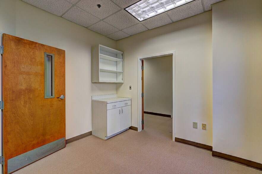 More Photos Of 3800 Lenora Church Rd, Snellville Religious Facility For Sale